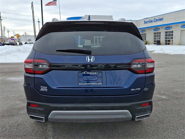 Used 2023 Honda Pilot Elite image 9