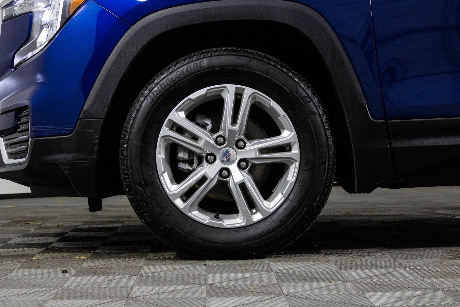 Certified 2022 GMC Terrain SLE w/ Driver Convenience Package image 45