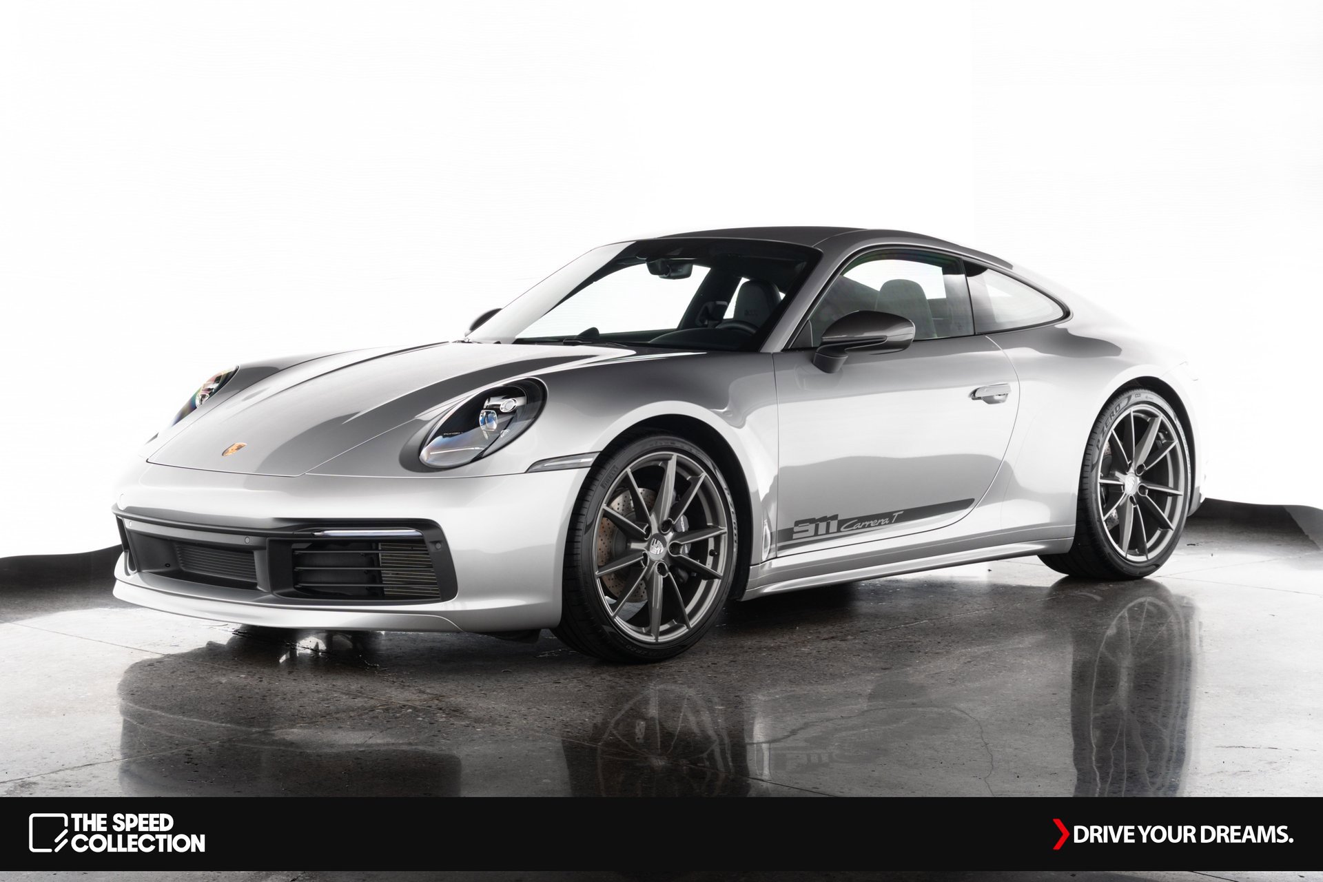 Used 2024 Porsche 911 Carrera T image 4
