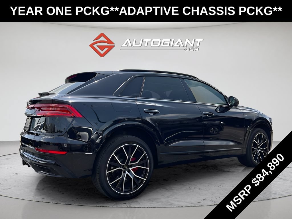 Used 2019 Audi Q8 Prestige w/ Adaptive Chassis Package AWD/4WD image 15