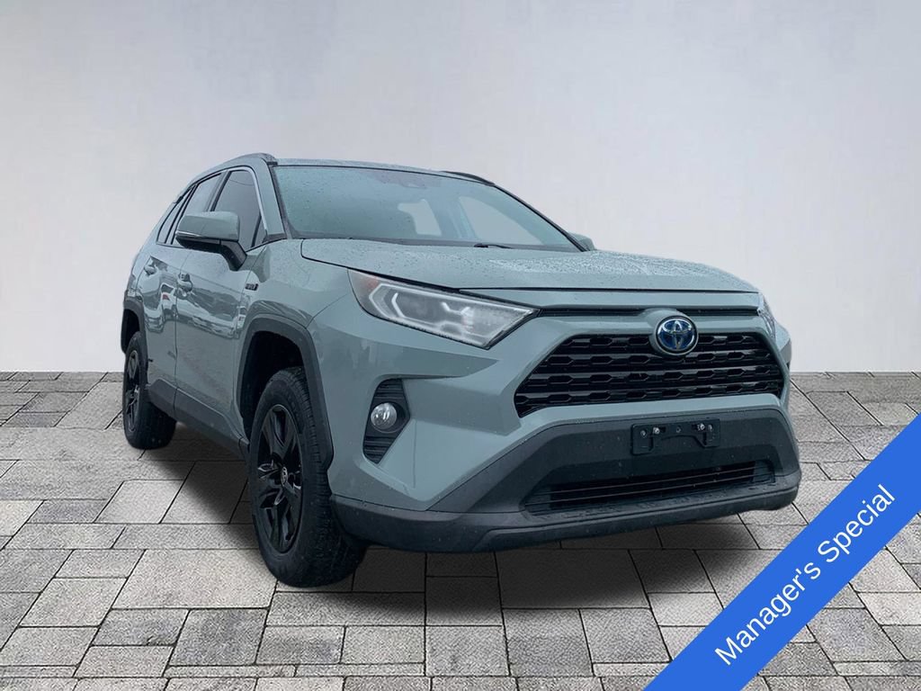 Used 2021 Toyota RAV4 XLE w/ Convenience Package
