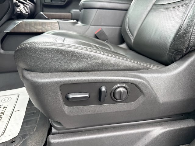 Used 2021 GMC Sierra 1500 Denali w/ Denali Ultimate Package AWD/4WD image 12