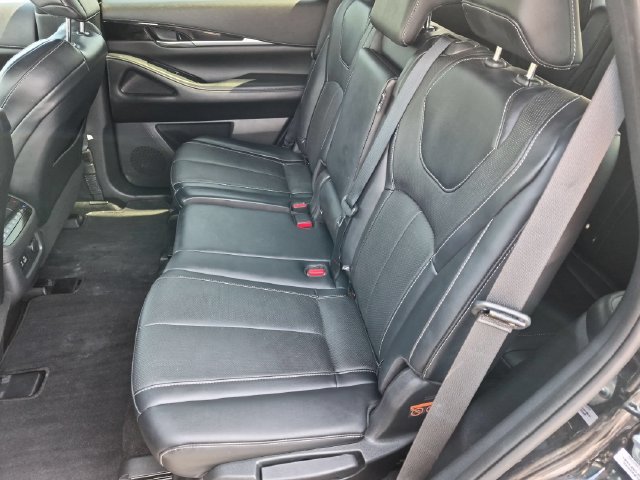 Used 2024 INFINITI QX60 Pure AWD/4WD image 17