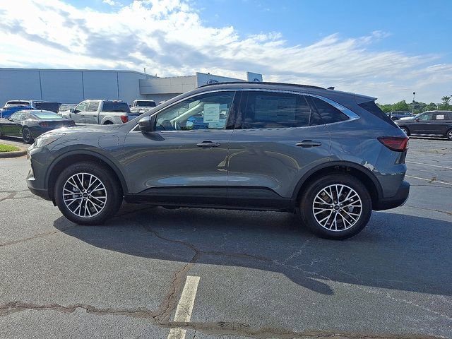 New 2025 Ford Escape SE w/ PHEV Premium Package image 4