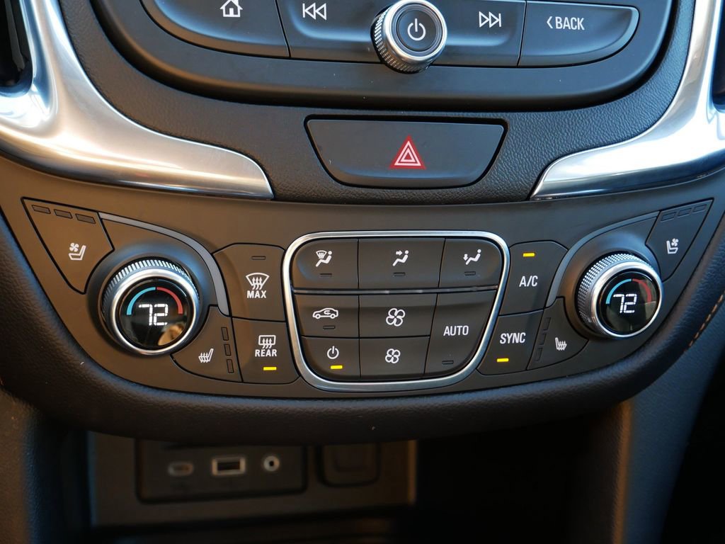 Used 2021 Chevrolet Equinox Premier image 23