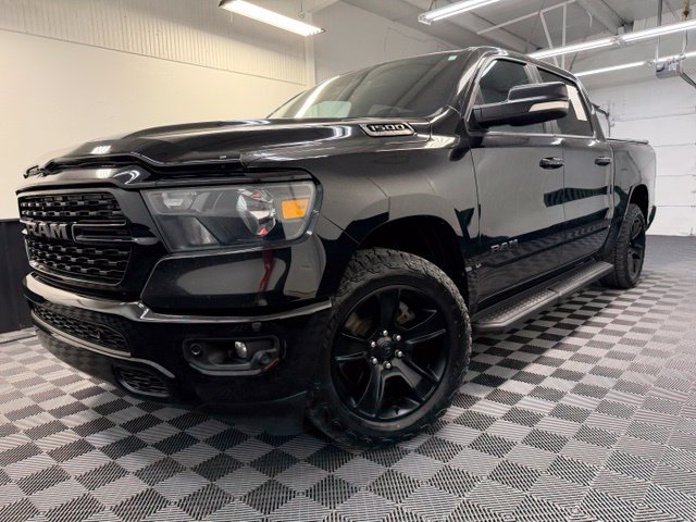 Used 2022 RAM 1500 Big Horn AWD/4WD image 3