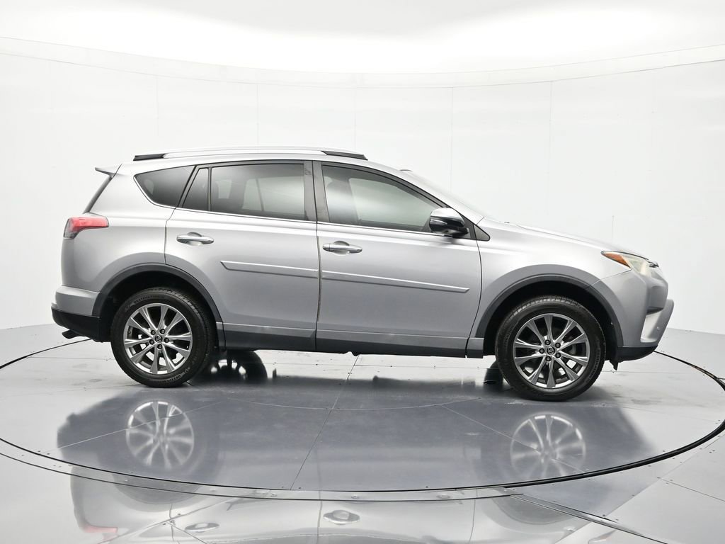 Used 2016 Toyota RAV4 Limited w/ Advanced Technology Package FWD image 4