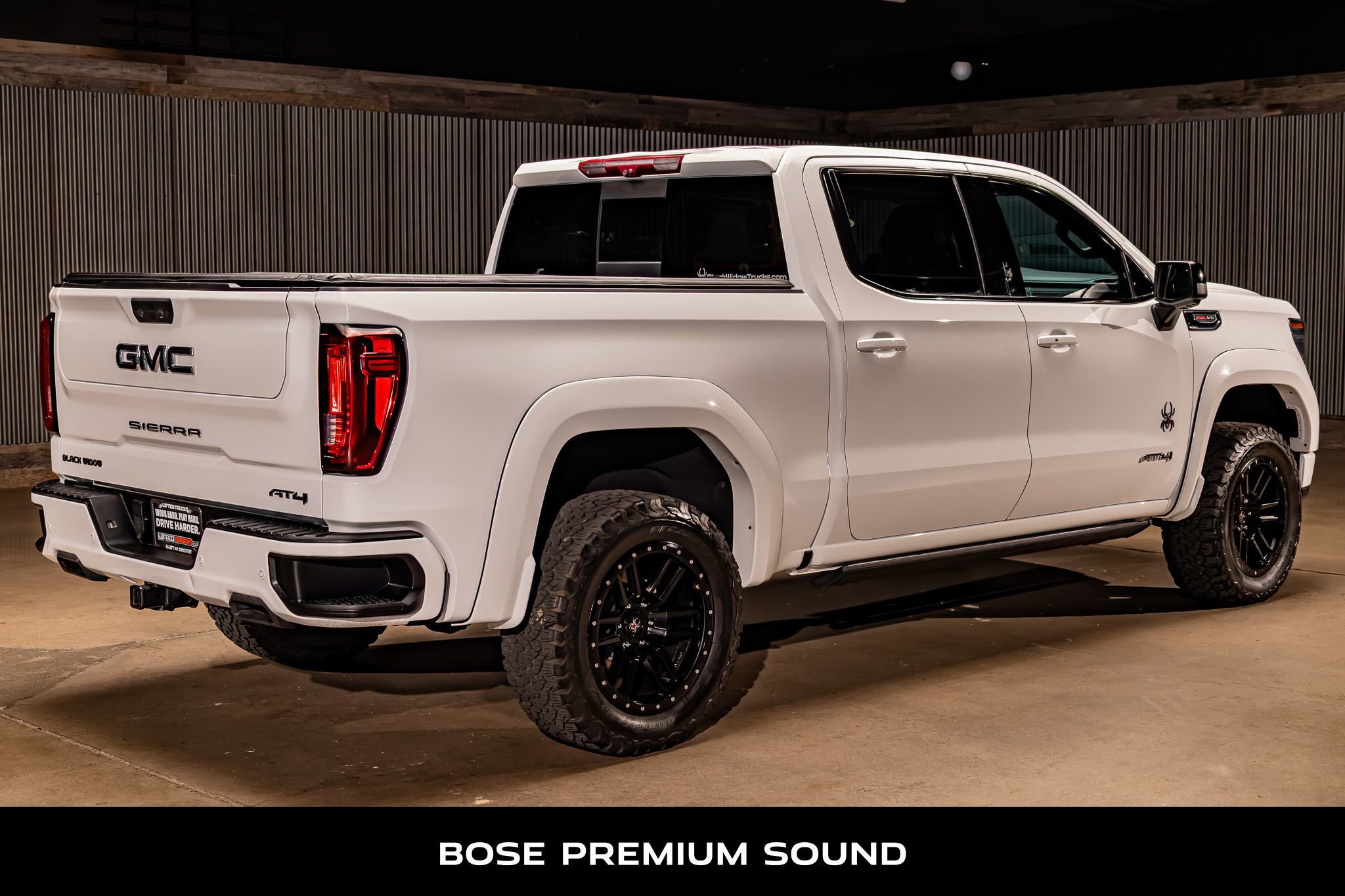 Used 2023 GMC Sierra 1500 AT4 w/ AT4 Premium Package image 9