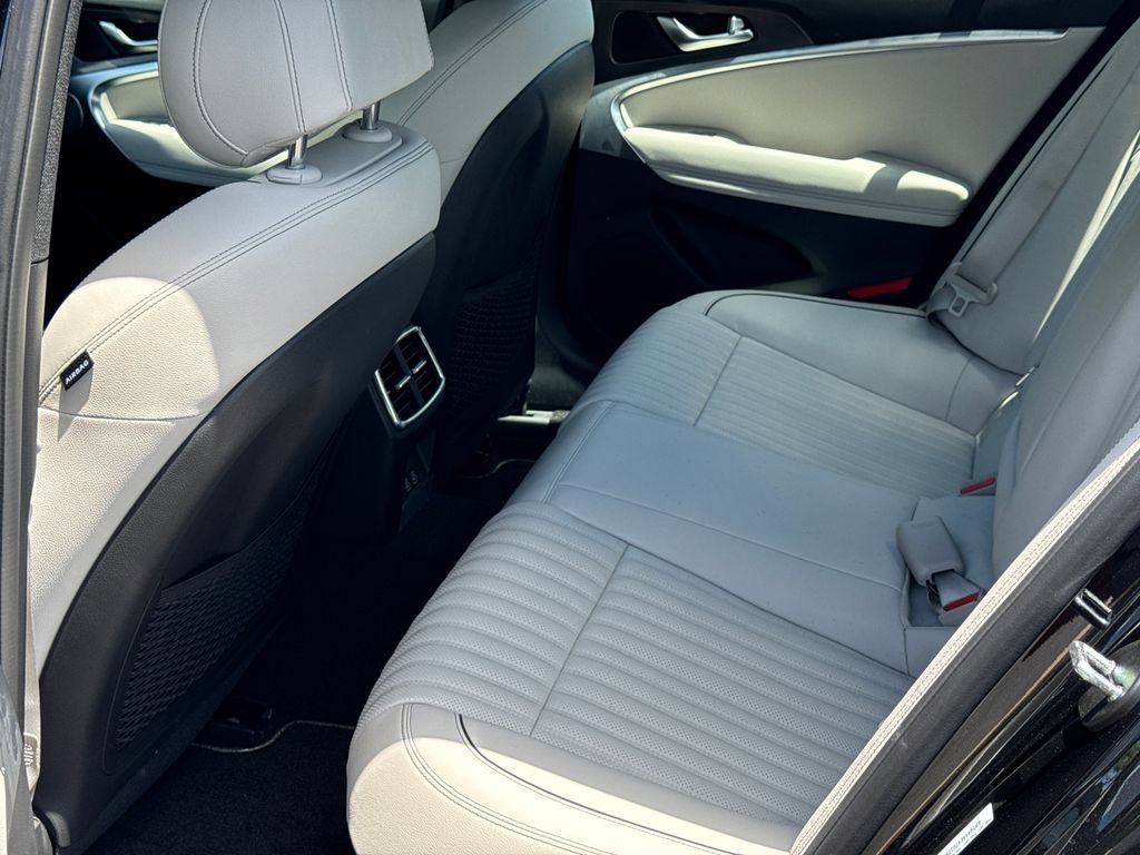 New 2026 Genesis G70 3.3T Sport Prestige RWD image 22