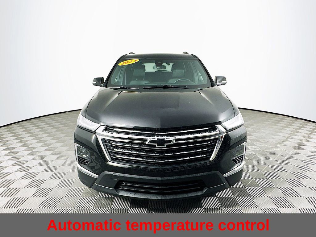 Used 2023 Chevrolet Traverse LT w/ LPO, Cargo Package image 5