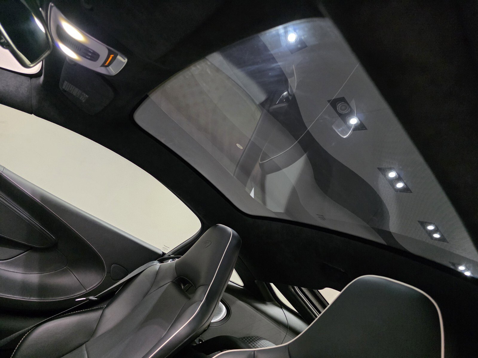 Used 2023 McLaren GT RWD image 9