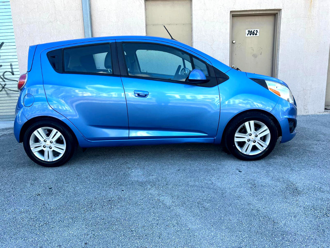 Used 2013 Chevrolet Spark LT image 17