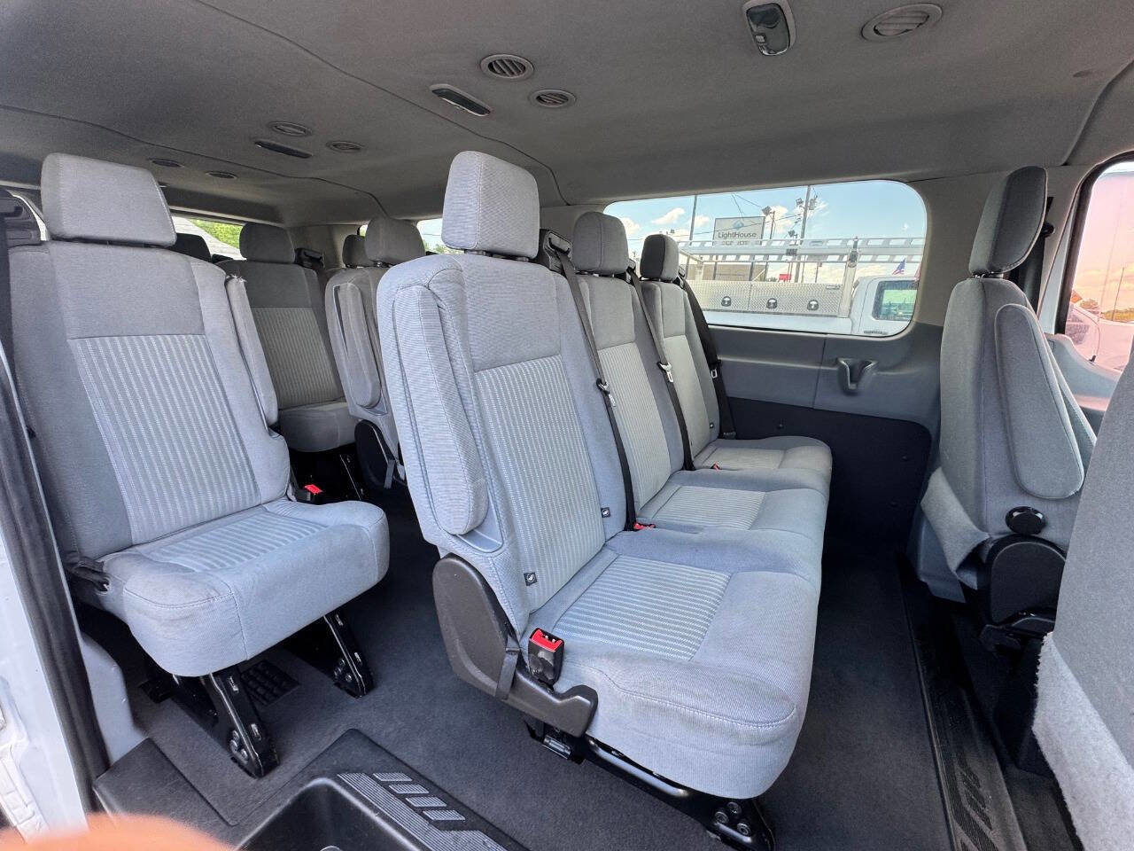 Used 2015 Ford Transit 350 XLT RWD image 10