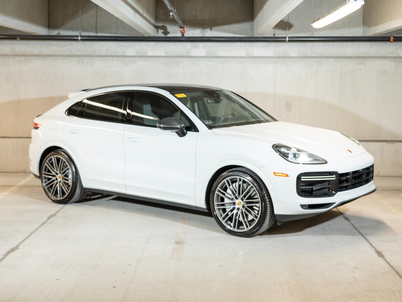 Certified 2023 Porsche Cayenne Turbo AWD/4WD image 7