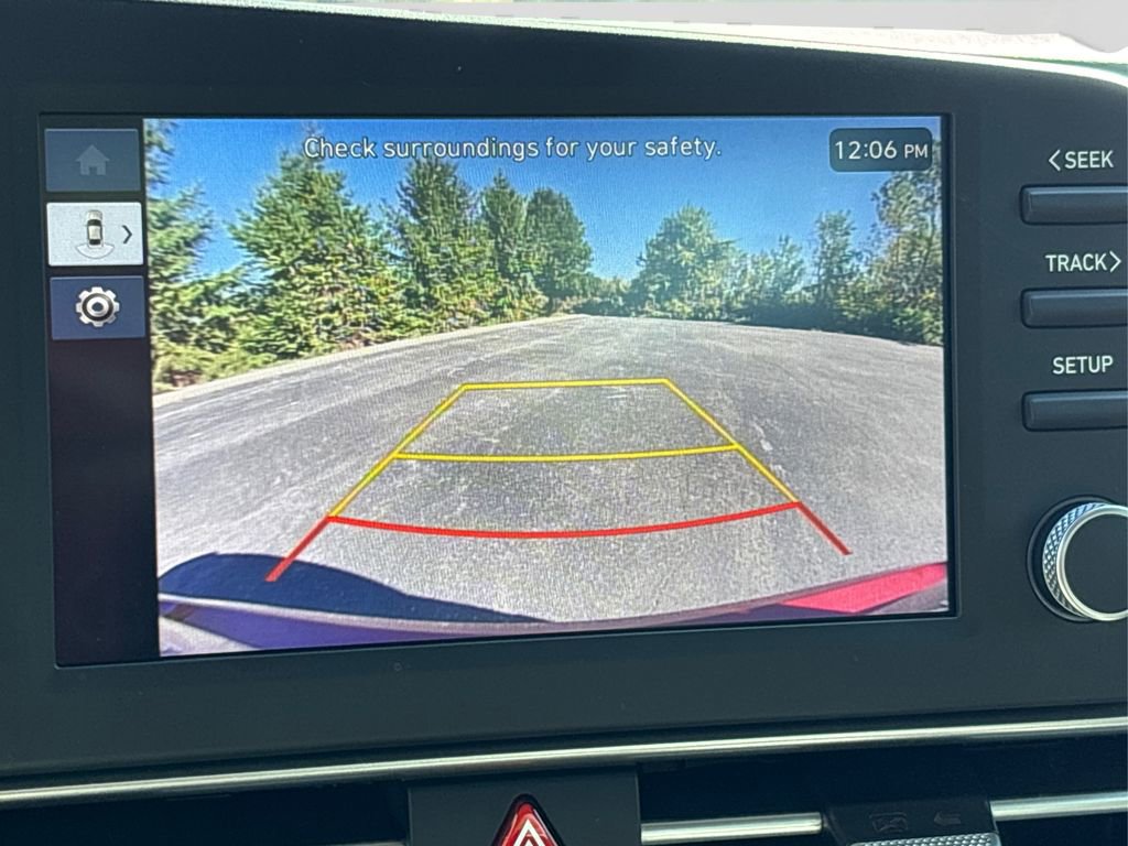 Certified 2025 Hyundai Elantra SE w/ Cargo Package image 25