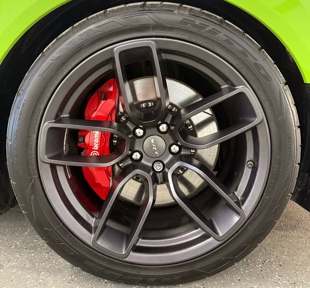 Used 2019 Dodge Challenger SRT Hellcat Redeye image 39