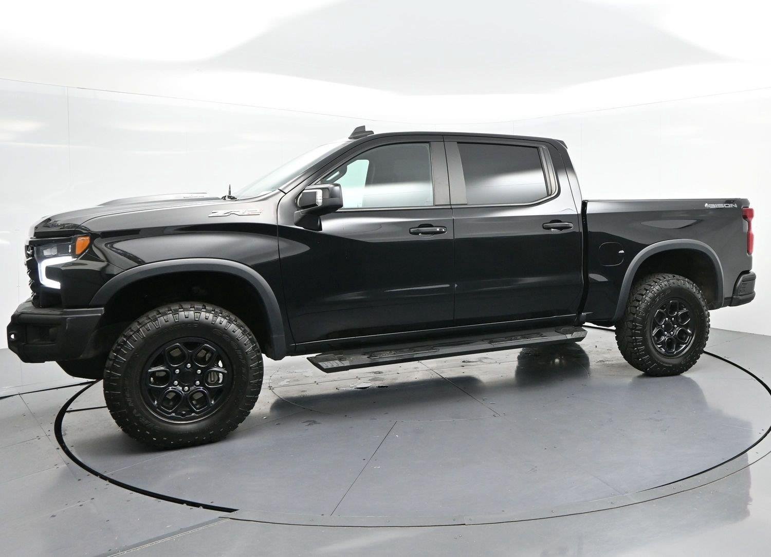 Used 2023 Chevrolet Silverado 1500 ZR2 w/ ZR2 Bison Edition AWD/4WD image 4