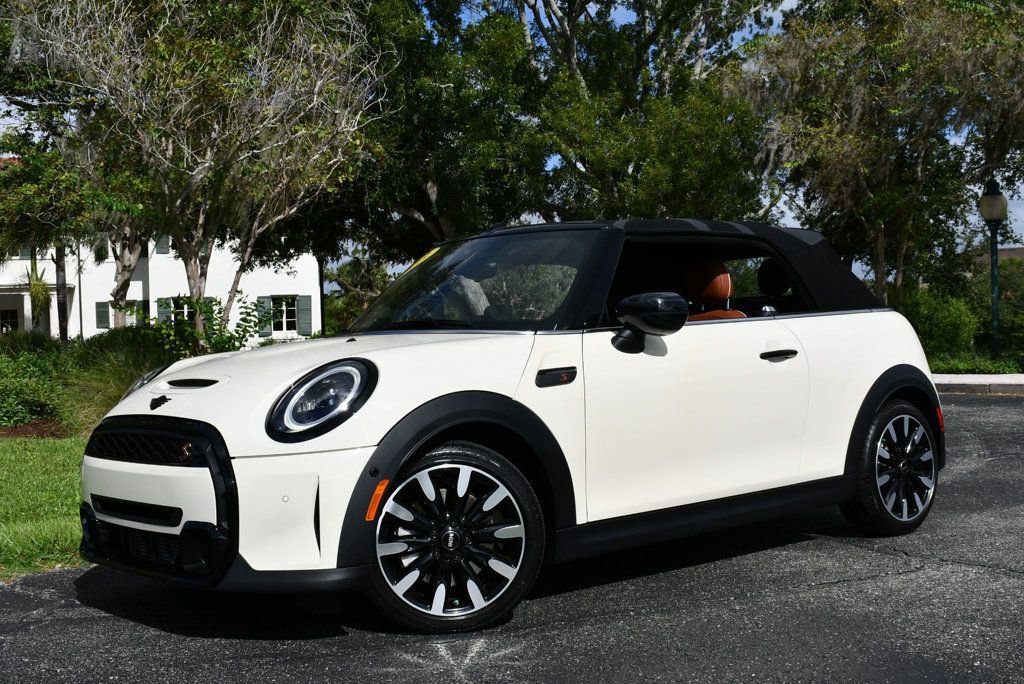 Used 2023 MINI Cooper S image 25