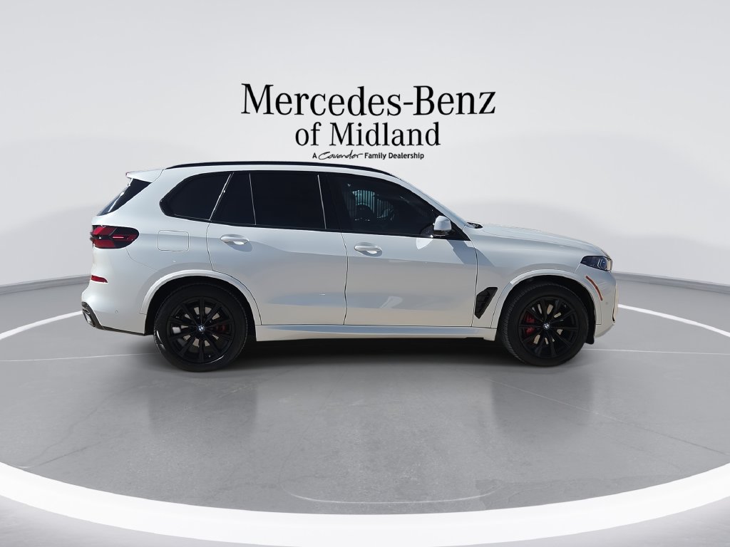 Used 2026 BMW X5 sDrive40i w/ M Sport Package RWD image 9