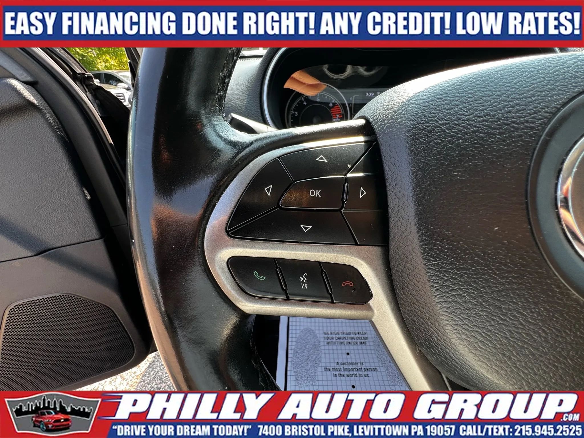 Used 2019 Jeep Cherokee Latitude Plus AWD/4WD image 24