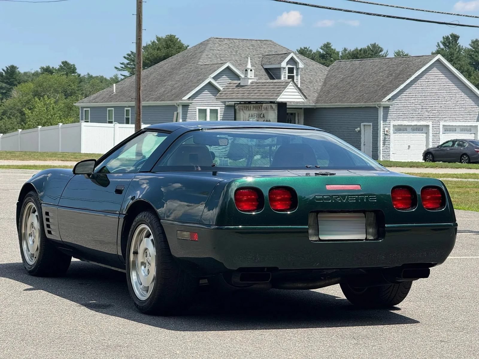 Used 1994 Chevrolet Corvette Coupe RWD image 9