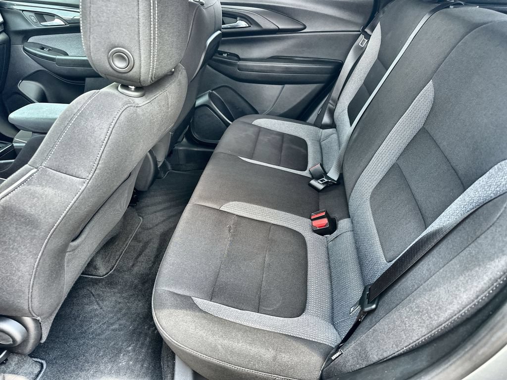 Used 2024 Chevrolet TrailBlazer LT w/ Driver Confidence Package FWD image 16