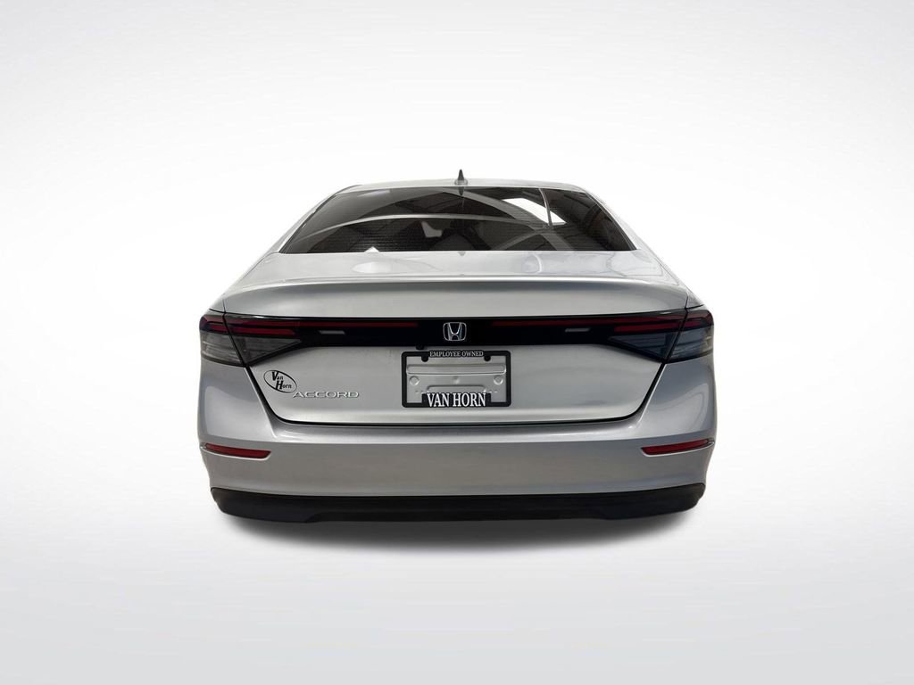 Used 2024 Honda Accord EX image 14