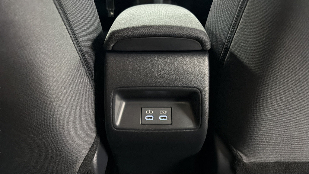 Used 2026 Toyota Corolla LE FWD image 33