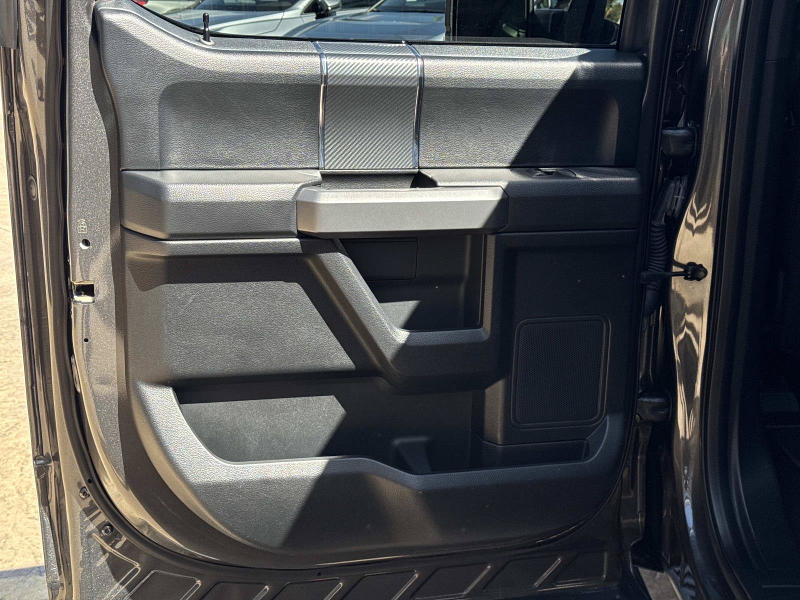 Used 2018 Ford F150 XLT w/ Equipment Group 302A Luxury RWD image 15