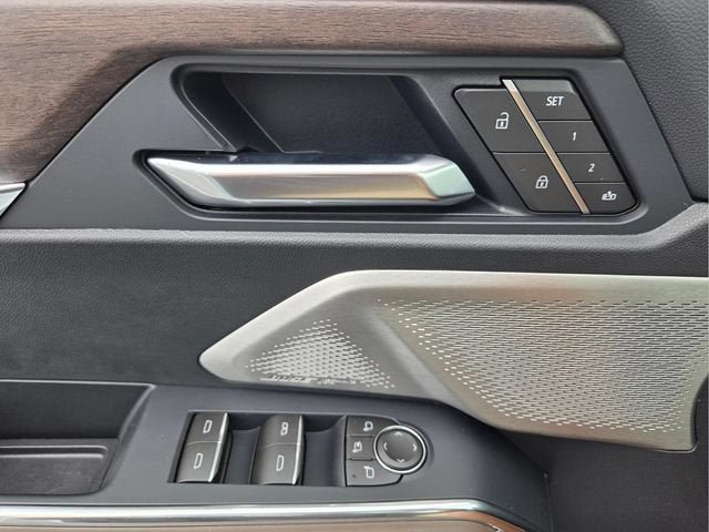 New 2026 GMC Acadia Denali Ultimate FWD image 25