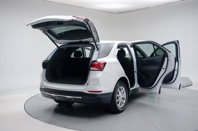 Used 2024 Chevrolet Equinox LT AWD/4WD image 22