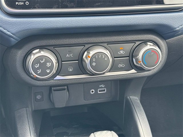 New 2025 Nissan Versa SV w/ Trunk Package image 28