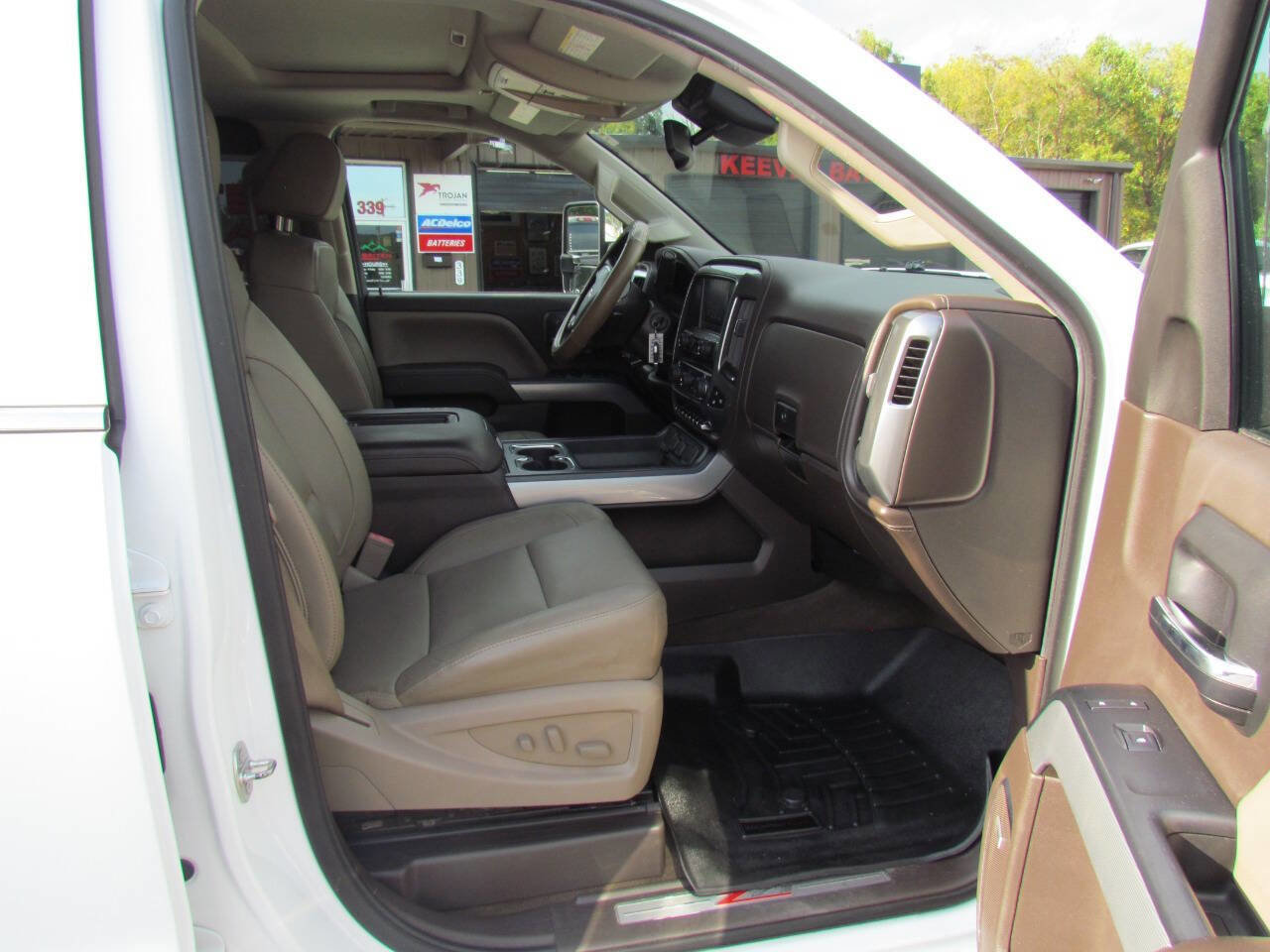 Used 2016 Chevrolet Silverado 2500 LTZ w/ Duramax Plus Package image 16