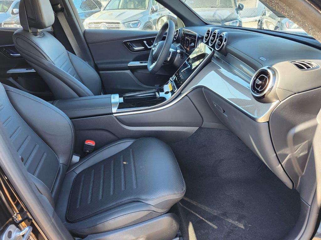 New 2026 Mercedes-Benz GLC 300 4MATIC image 7