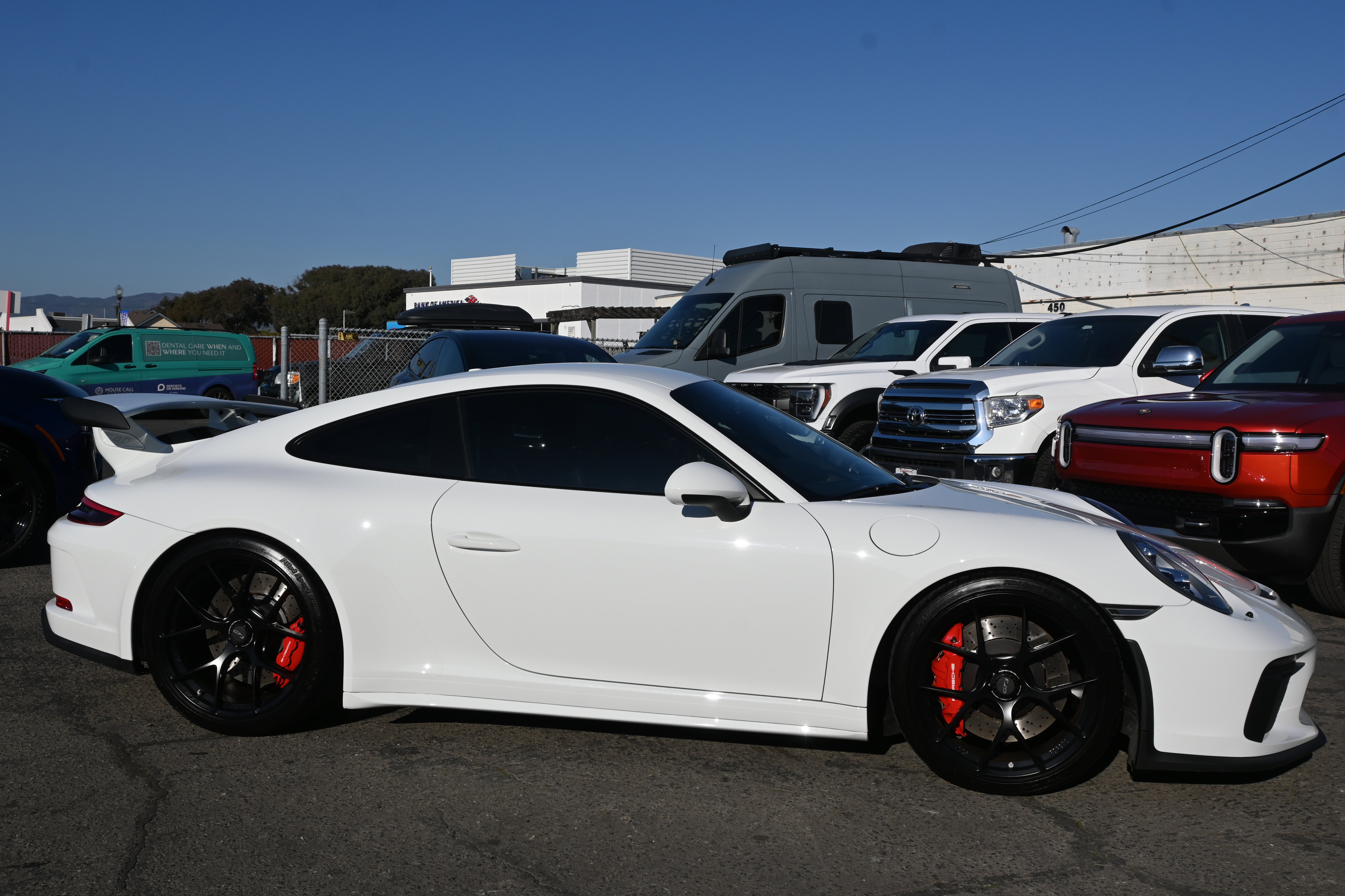 Used 2018 Porsche 911 GT3 image 18