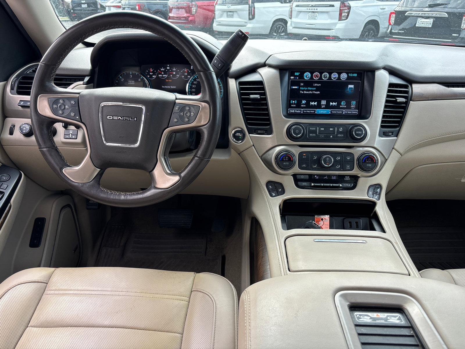 Used 2019 GMC Yukon Denali w/ Denali Ultimate Package AWD/4WD image 27