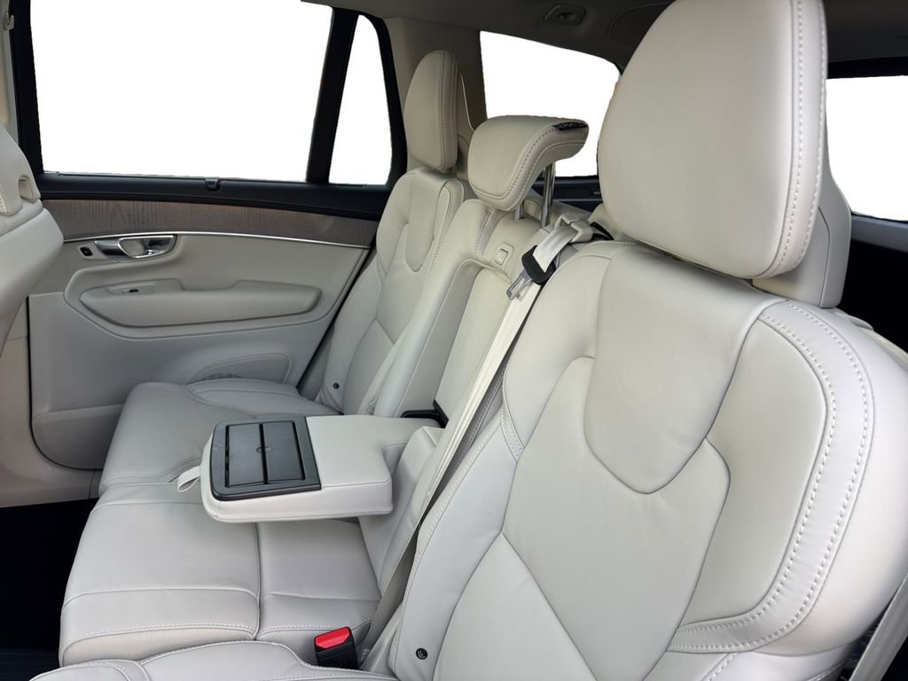 New 2026 Volvo XC90 T8 Ultra w/ Protection Package Premier image 25
