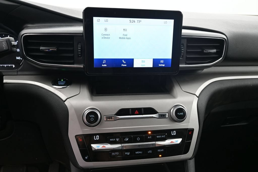 Used 2020 Ford Explorer XLT w/ Equipment Group 202A AWD/4WD image 27