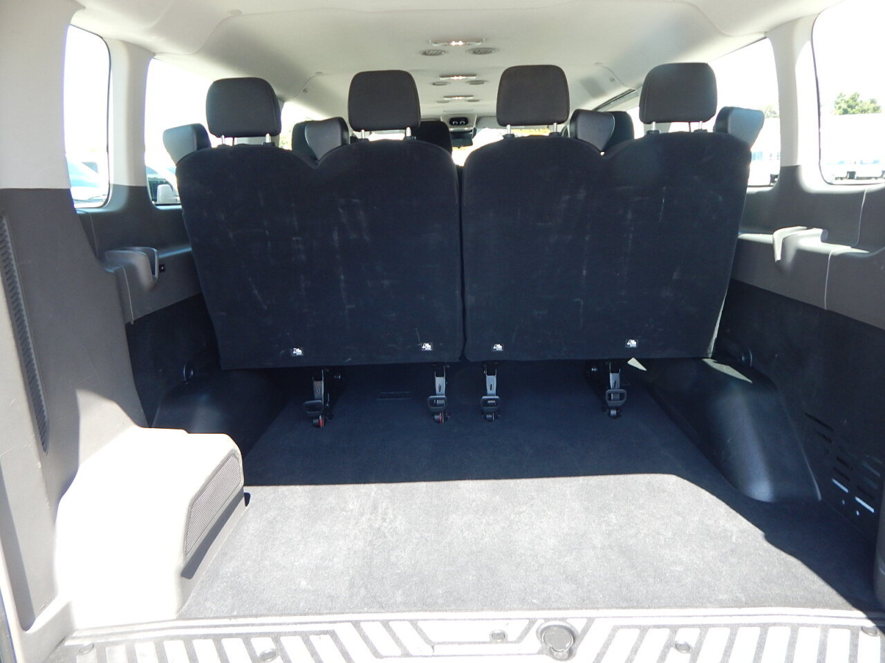 Used 2023 Ford Transit 350 XLT RWD image 16