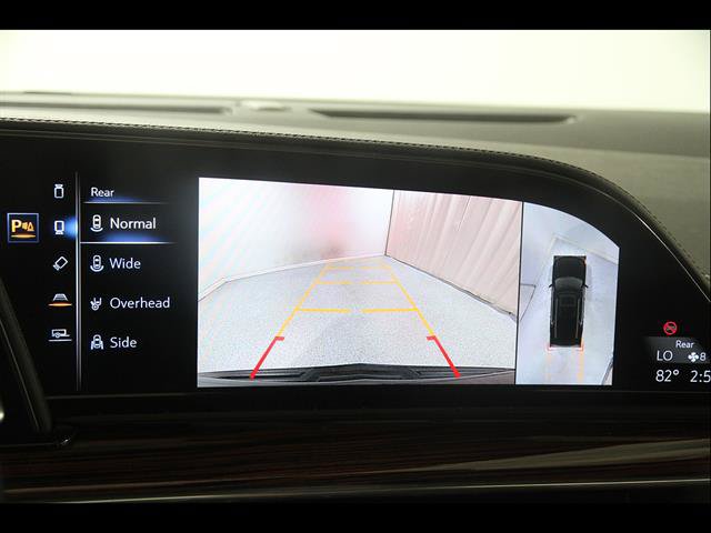 Certified 2022 Cadillac Escalade Premium Luxury AWD/4WD image 14