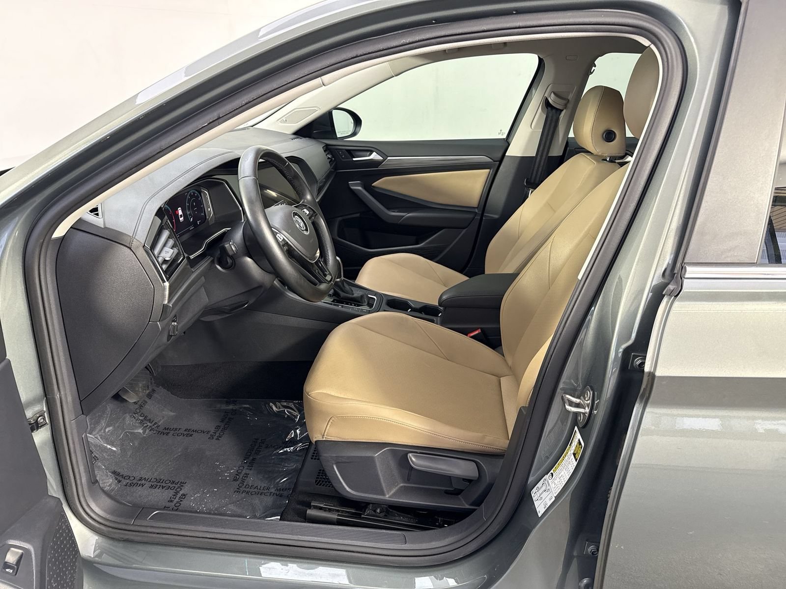 Used 2019 Volkswagen Jetta SEL FWD image 4