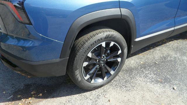 New 2026 Chevrolet Equinox RS w/ LPO, Floor Liner Package image 7
