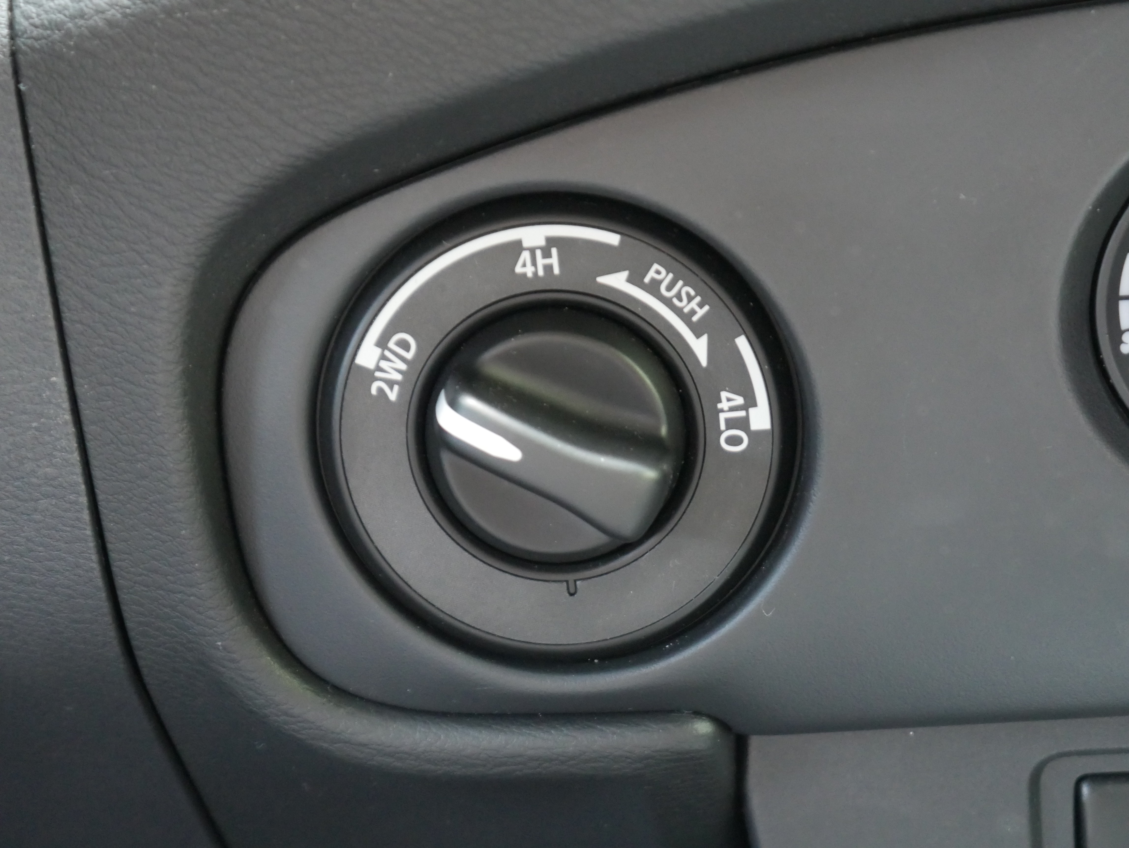Used 2023 Nissan Frontier S w/ Technology Package AWD/4WD image 20