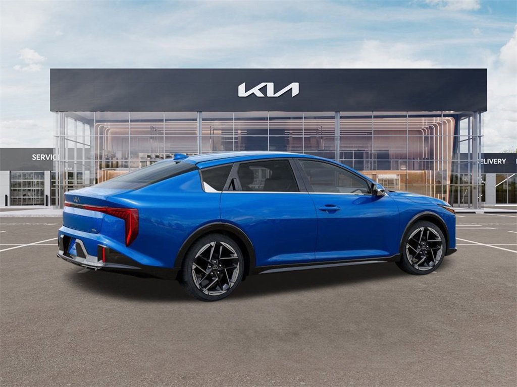 New 2025 Kia K4 GT-Line image 6