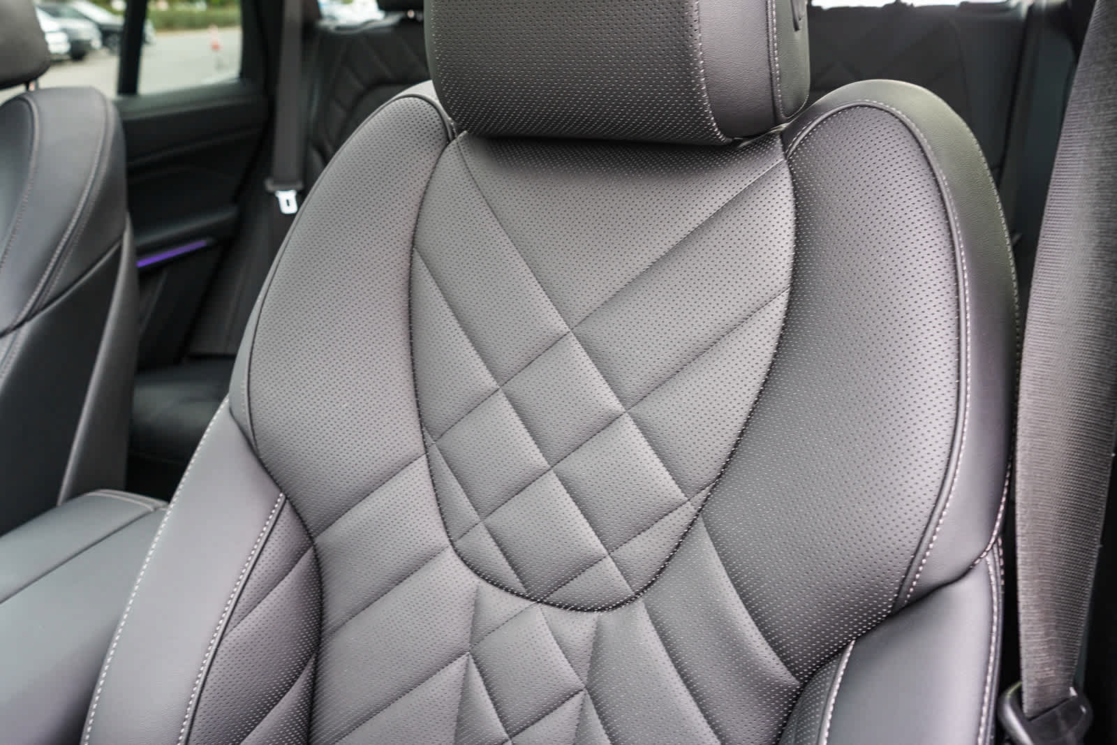 Used 2024 BMW X5 sDrive40i w/ Parking Assistance Package RWD image 24