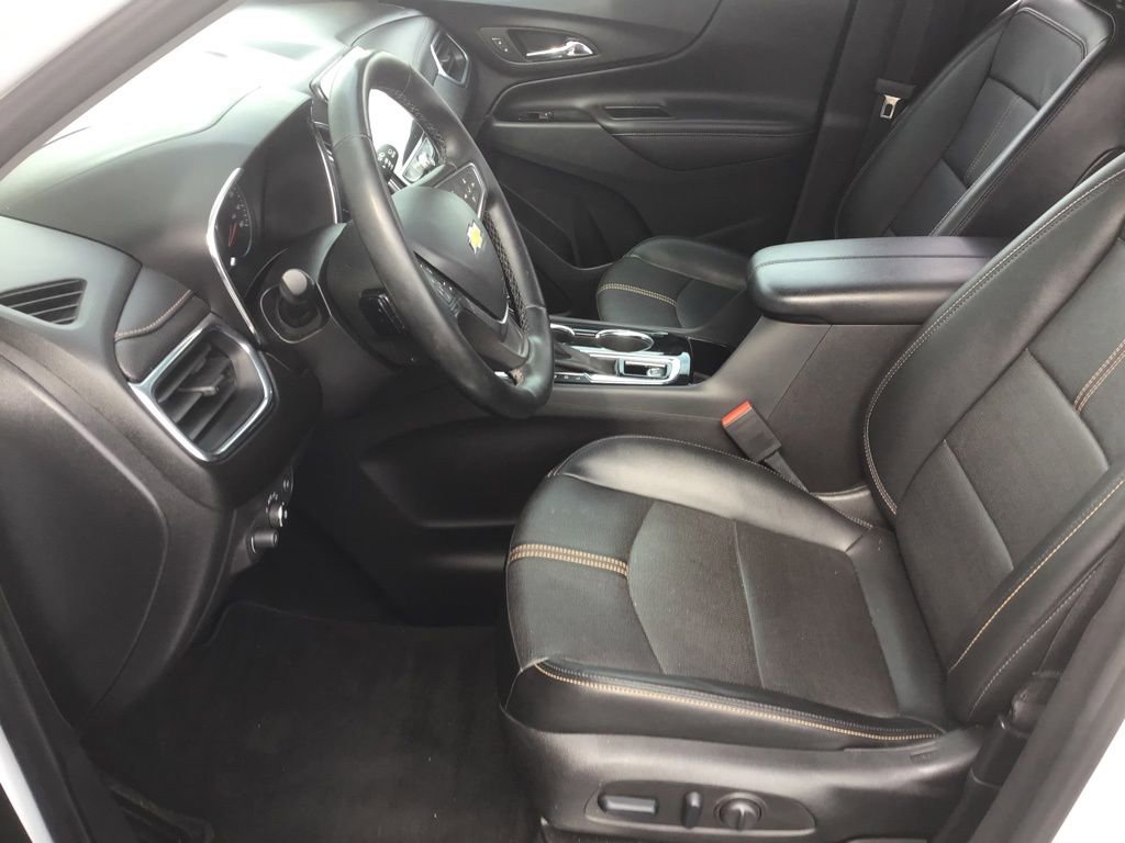 Used 2023 Chevrolet Equinox Premier AWD/4WD image 6