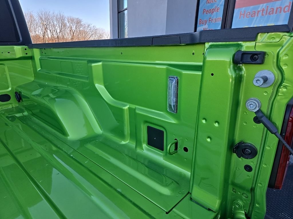 New 2026 Jeep Gladiator Mojave w/ Safety Group AWD/4WD image 25