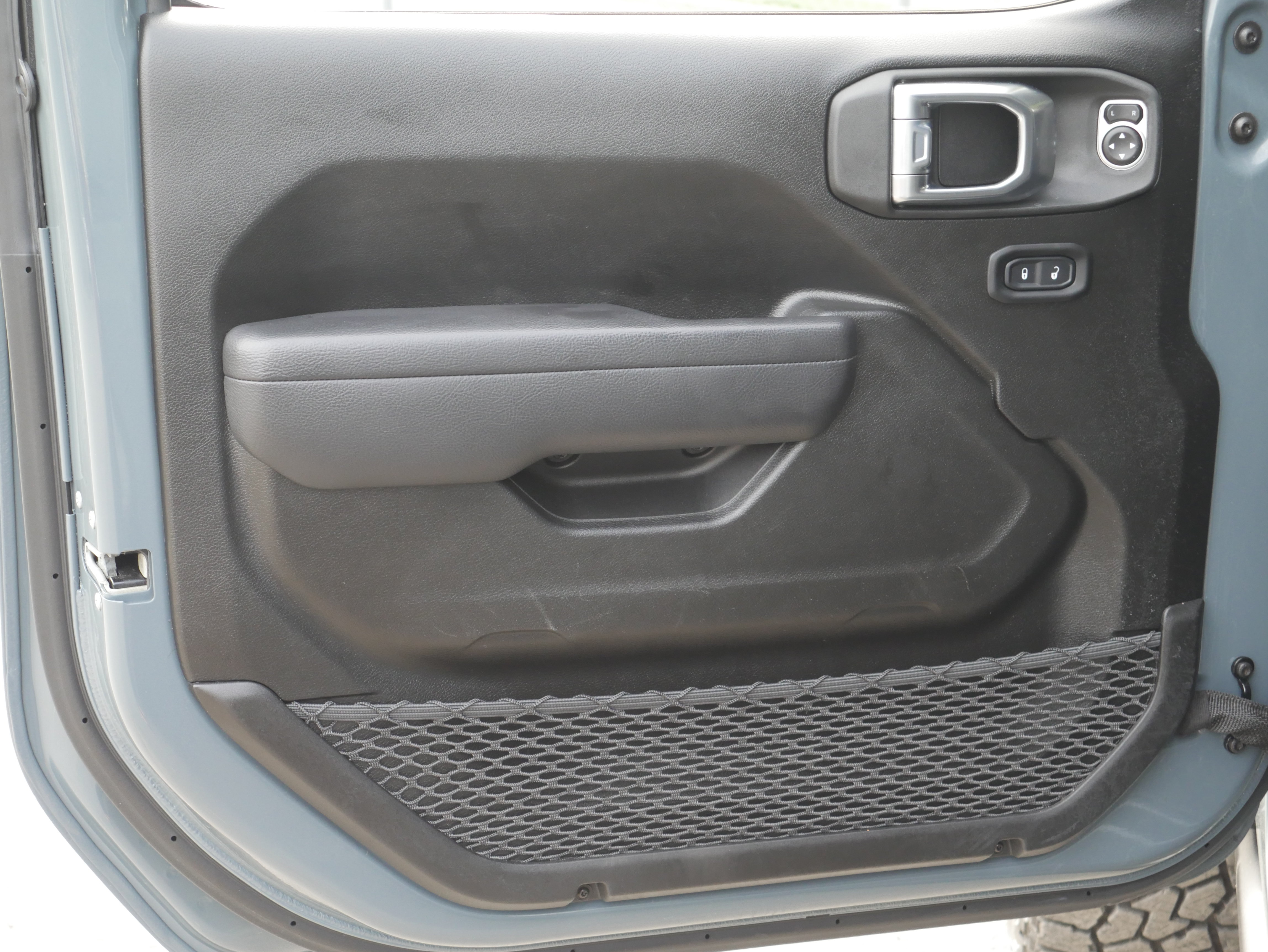 Used 2026 Jeep Gladiator Rubicon AWD/4WD image 38