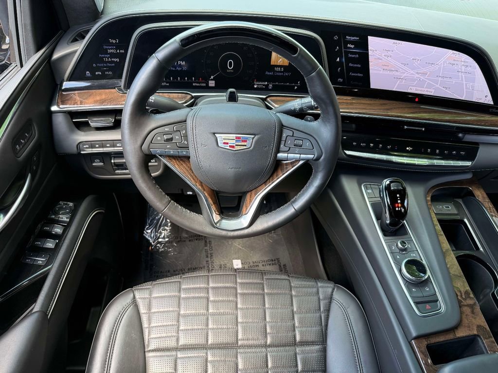 Used 2021 Cadillac Escalade ESV Premium Luxury Platinum AWD/4WD image 4