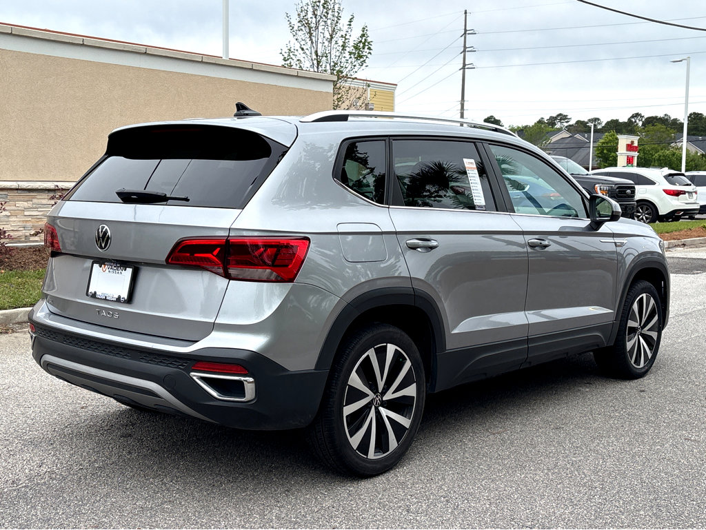 Used 2024 Volkswagen Taos SE FWD image 25